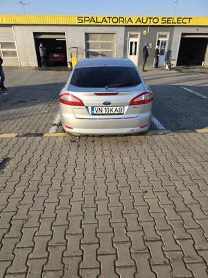 Vând Ford Mondeo 1.8 Diesel - imagine 6
