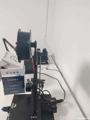 Imprimanta 3D Creality ENDER-3 V2 + 4 role filament desigilate - imagine 5