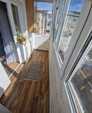 Închiriez apartament cu doua camere în 1 Mai - imagine 10