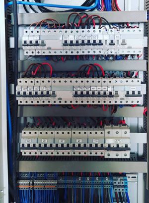 Instalații electrice de încredere - Autorizat ANRE!