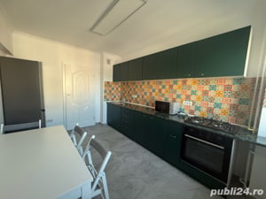 vand apartament 2 camere - imagine 5