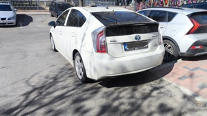 Vând Toyota Prius facelift  - imagine 3