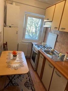 Închiriez apartament  - imagine 3