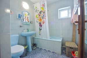 De vânzare apartament cu 3 camere în Tulcea  - imagine 3