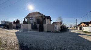 Casă primitoare P + E, 183 mp, toate utilitățile, 588 mp teren, zona Cârcea