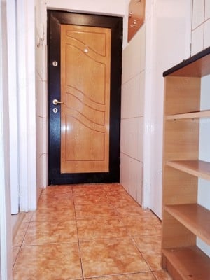 Apartament cu 1 camera de inchiriat, Central zona Intim Arad - imagine 4