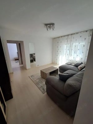 De vanzare apartament cu 3 camere in zona Soarelui etaj 2 amenajat  centrala - imagine 3