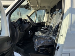 Fiat Ducato 2025 Maxi Cabinato Sasiu 2.2D 140CP 350Nm MT6+R Cul. 549 White AutoSiena - imagine 13