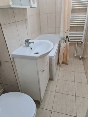 Apartament cu o cameră de închiriat în IC FRIMU - imagine 3