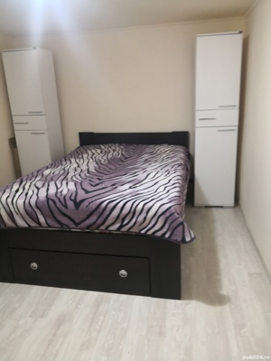 Închiriez în regim hotelier  - imagine 3