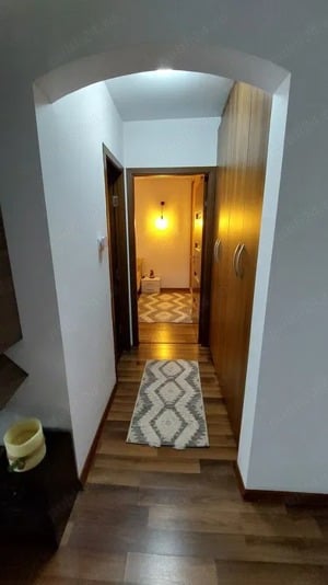 De vanzare apartament cu 3 camere etaj 3   Simion Barnutiu amenajat centrala bloc izolat  - imagine 3