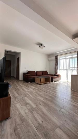 De vânzare apartament cu 3 camere în zona Giroc  - imagine 6