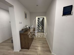 Apartament cu 4 camere pe doua niveluri in zona Stefan cel Mare, garaj - imagine 13