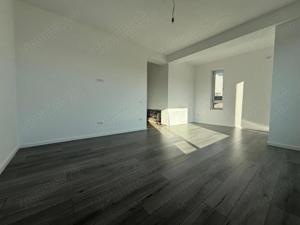 Duplex pe Parter. Compartimentare eficienta. Toate utilitatile. - imagine 3