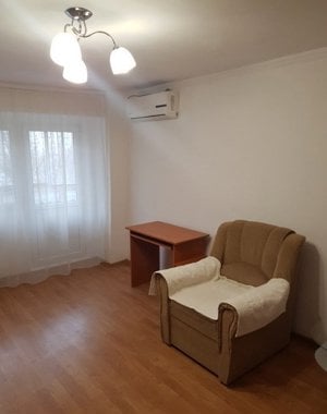 Garsoniera decomandată, 40 mp, balcon, centrala, , lângă Camera de Comerț  - imagine 3