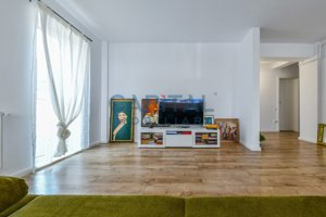 COMISION 0! Apartament 2 camere semidecomandat, parcare, Florești - imagine 5