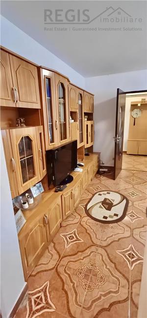 Apartament de 2 Camere la 650 m Metrou | Pet Friendly - imagine 2