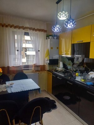 Apartament 3 camere, 95 mp, decomandat, zona Noua - imagine 9