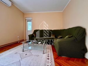 Apartament cu 3 camere, centrala proprie, in zona Semicentral