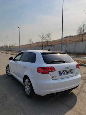 Audi A3 8PA Sportback Facelift 2.0T Quattro S-Line - imagine 2