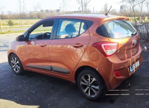 Vand  Hyundai  i10 1.2 benzina 4 cilindri aspirat  87 CP  an 2013   - imagine 3