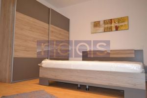 APARTAMENT 3 CAMERE ZONA STEFAN CEL MARE - imagine 10