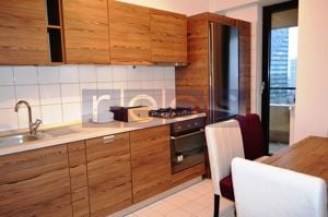 APARTAMENT 3 CAMERE ZONA STEFAN CEL MARE - imagine 8