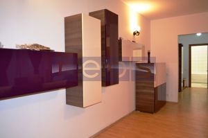 APARTAMENT 3 CAMERE ZONA STEFAN CEL MARE - imagine 6