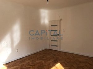 0% Comision! Apartament cu 3 camere de închiriat, zonă Central - imagine 6