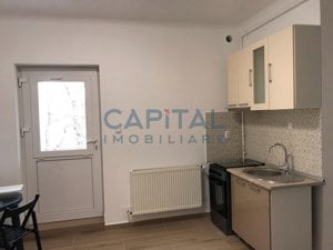 0% Comision! Apartament cu 3 camere de închiriat, zonă Central - imagine 8