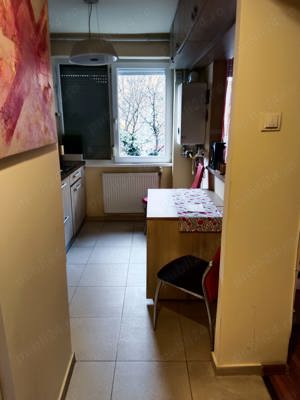 Închiriez apartament ultracentral - imagine 7