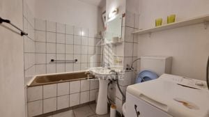 Apartament 2 camere, decomandat, zona Calea Lipovei - imagine 8