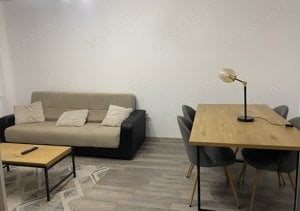 Apartament de 2 camere, 50 mp, decomandat, 2 balcoane, lângă metrou Dristor - imagine 2