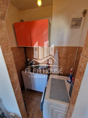 Vand Garsoniera zona Govandari  - imagine 12