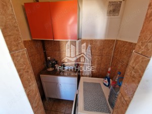 Vand Garsoniera zona Govandari  - imagine 4