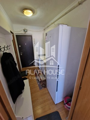 Vand Garsoniera zona Govandari  - imagine 9