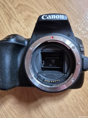 Aparat foto Canon E 250 impecabil  - imagine 5