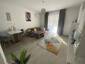 Inchiriez apartament 2 camere, lux, terasa si gradina - imagine 2