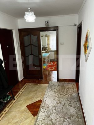 Apartament de vanzare, etaj 1, 4 camere, 70 mp, decomandat, zona Moldova - imagine 10