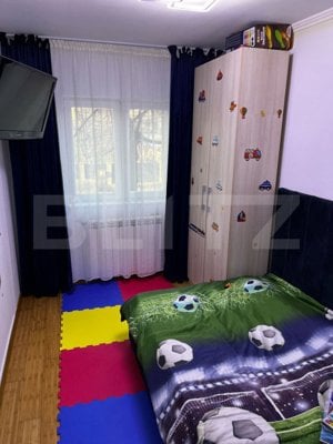 Apartament de vanzare, etaj 1, 4 camere, 70 mp, decomandat, zona Moldova - imagine 12