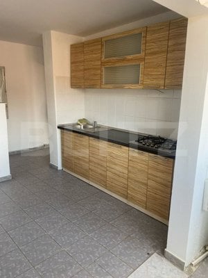 Apartament 2 camere, 48 mp, decomandat, 48 mp, Bistrita