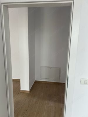 2 cam BLOC NOU CU PARCARE etaj 2 bloc cu lift Timisoara - imagine 9