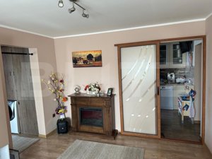 Apartament cu 3 camere, 65 mp, etaj intermediar, zona cetate - imagine 5