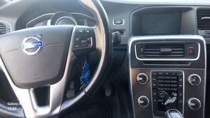 Volvo S60 all black D4 - imagine 9