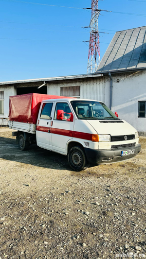 Wolkswagen Transporter   6 Locuri   An 2003 - imagine 2