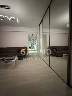 Apartament ultracentral de lux cu 3 camere în Piața Mihai Viteazu - imagine 3