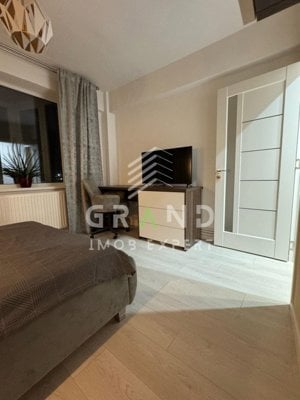 Apartament ultracentral de lux cu 3 camere în Piața Mihai Viteazu - imagine 9