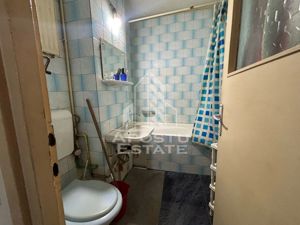 Apartament decomandat cu 3 camere, zona Dambovita - imagine 10