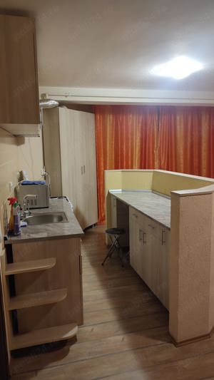 Persoana fizica închiriez apartament cu două camere  - imagine 3