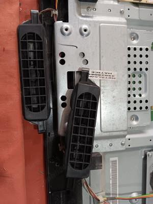 set 2 difuzoare 30070256 8ohm 10w de pe tv Hyundai 32hyl95a - imagine 3